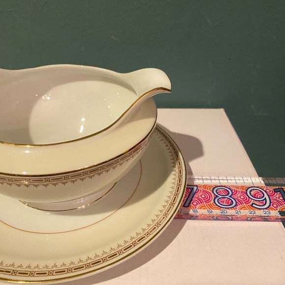 Vintage TK Thun Gravy Boat Czechoslovakia Attached Plate Athena Brown Blocks - Picture 7 of 7